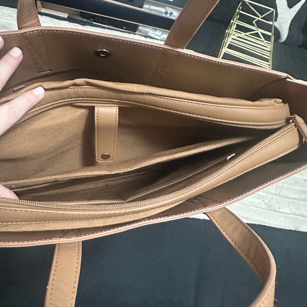 Calpak Haven Laptop Tote Bag - Picture 5 of 11